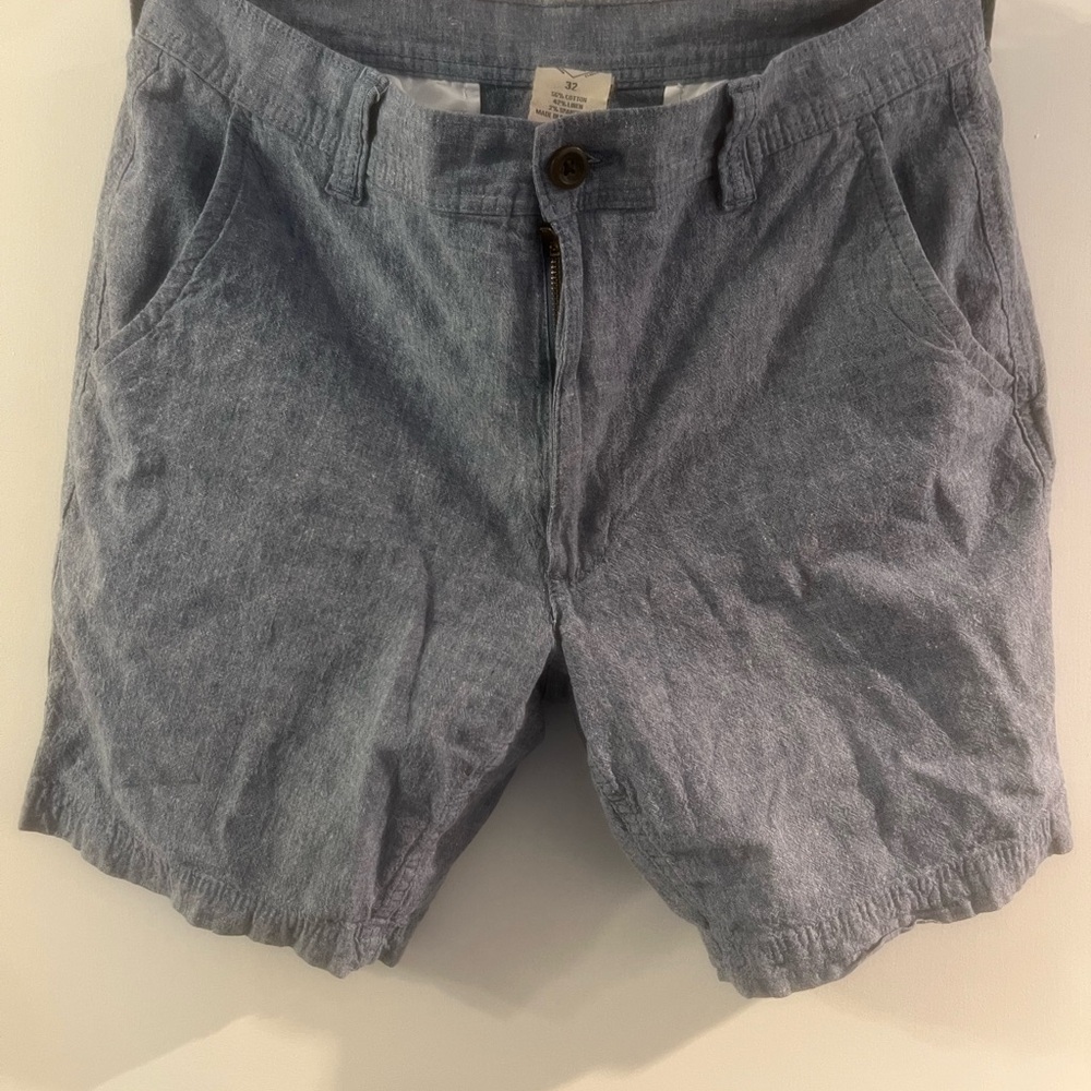 St. John's Bay Gray Flat Front Shorts